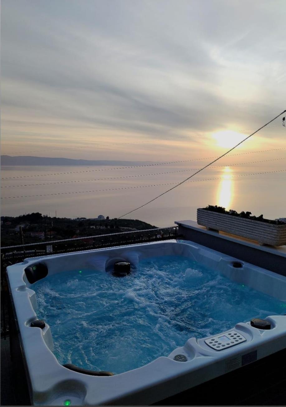Apartman Alida Podgora Bagian luar foto